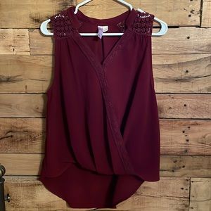 Burgundy blouse with lace detail